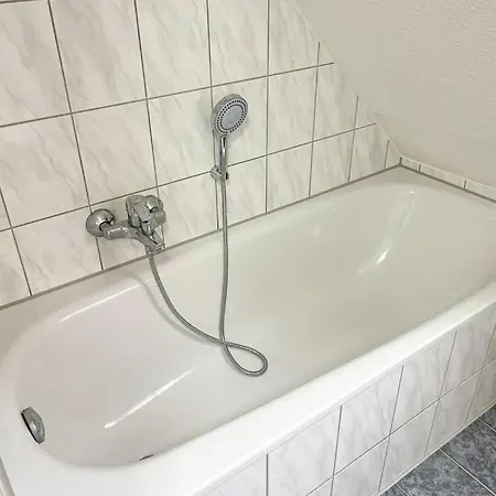 Monteurwohnung شقة غيلسنكيرشن